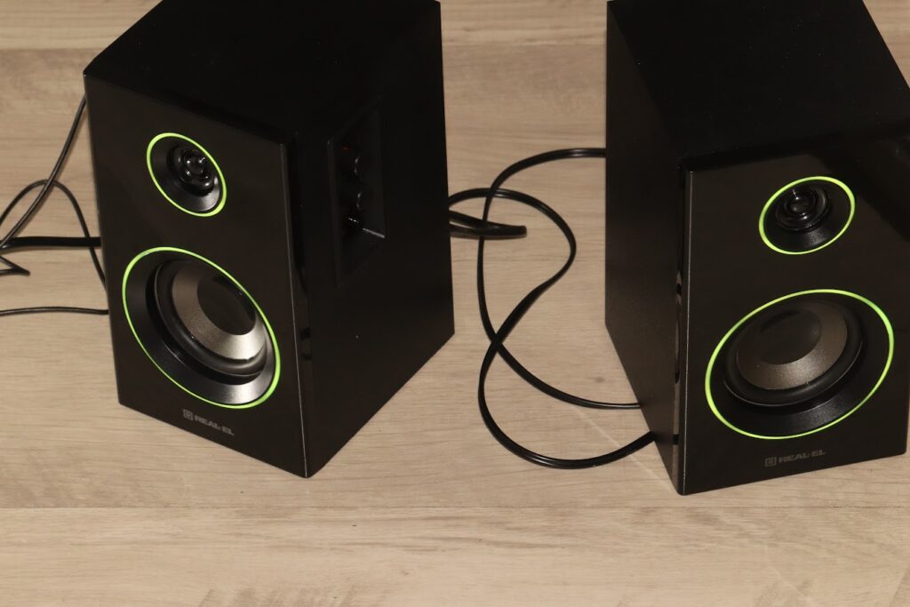 REAL-EL_S-415_acoustic_system